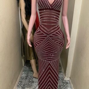 Elegant Burgundy Geometric Pattern Dress